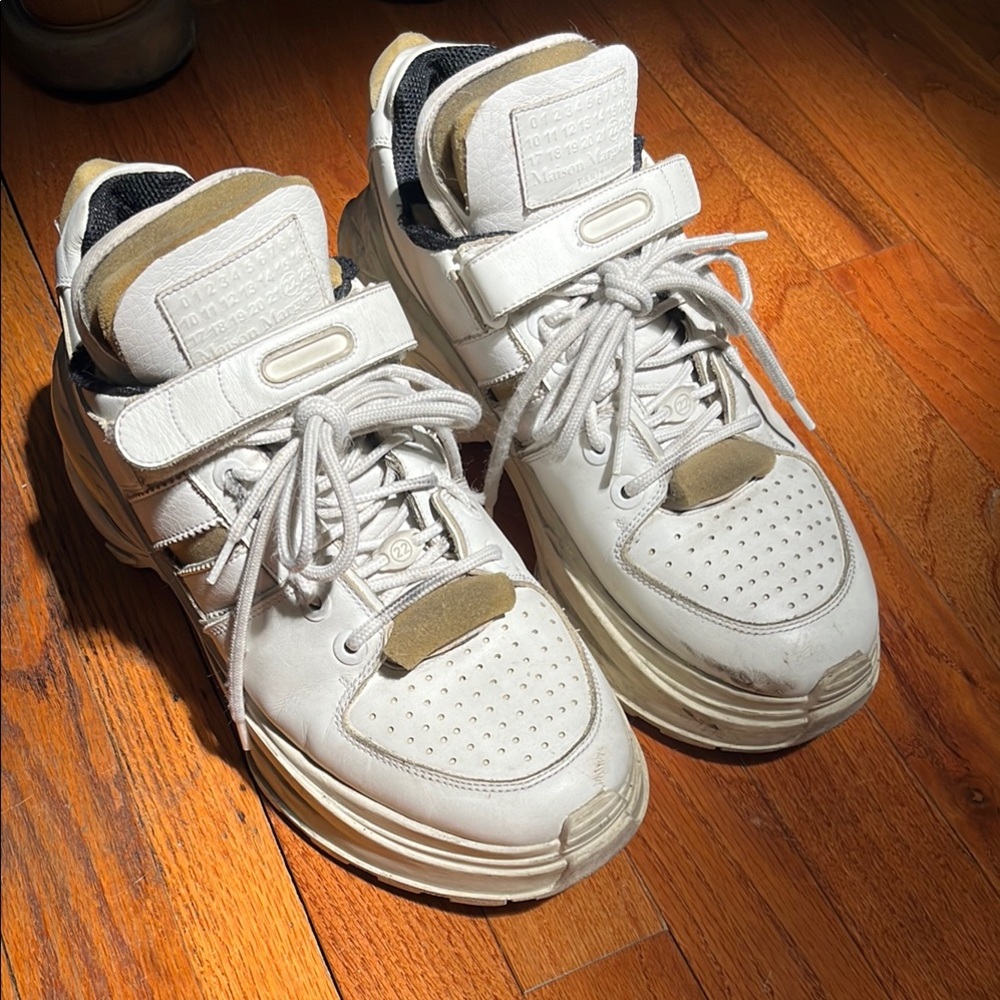 Maison Martin Margiela | Retro fit White and Tan Sneakers | Chunky